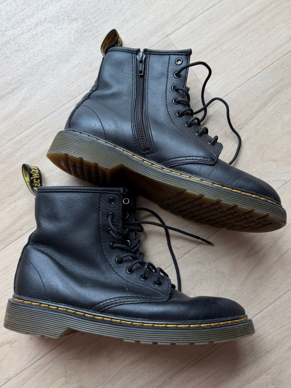 Dr. Martens Black Lace Up Combat Boots Size 4 Side Zip Classic Punk Grunge